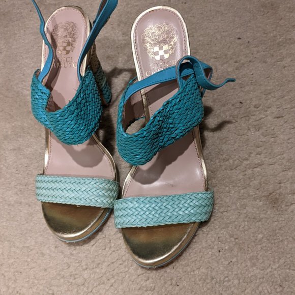 Vince Camuto heels - Picture 2 of 2